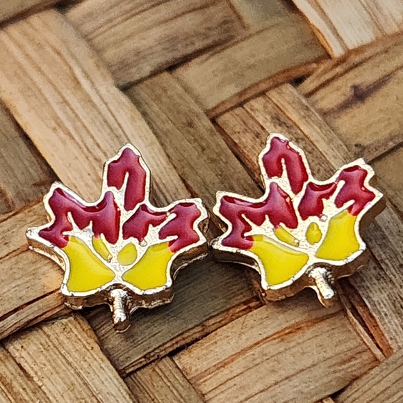 Boho Gypsy Sisters Jewelry - Last One STAINLESS STEEL MAPLE LEAF  PETITE  EARRINGS ALLERGY FRIENDLY